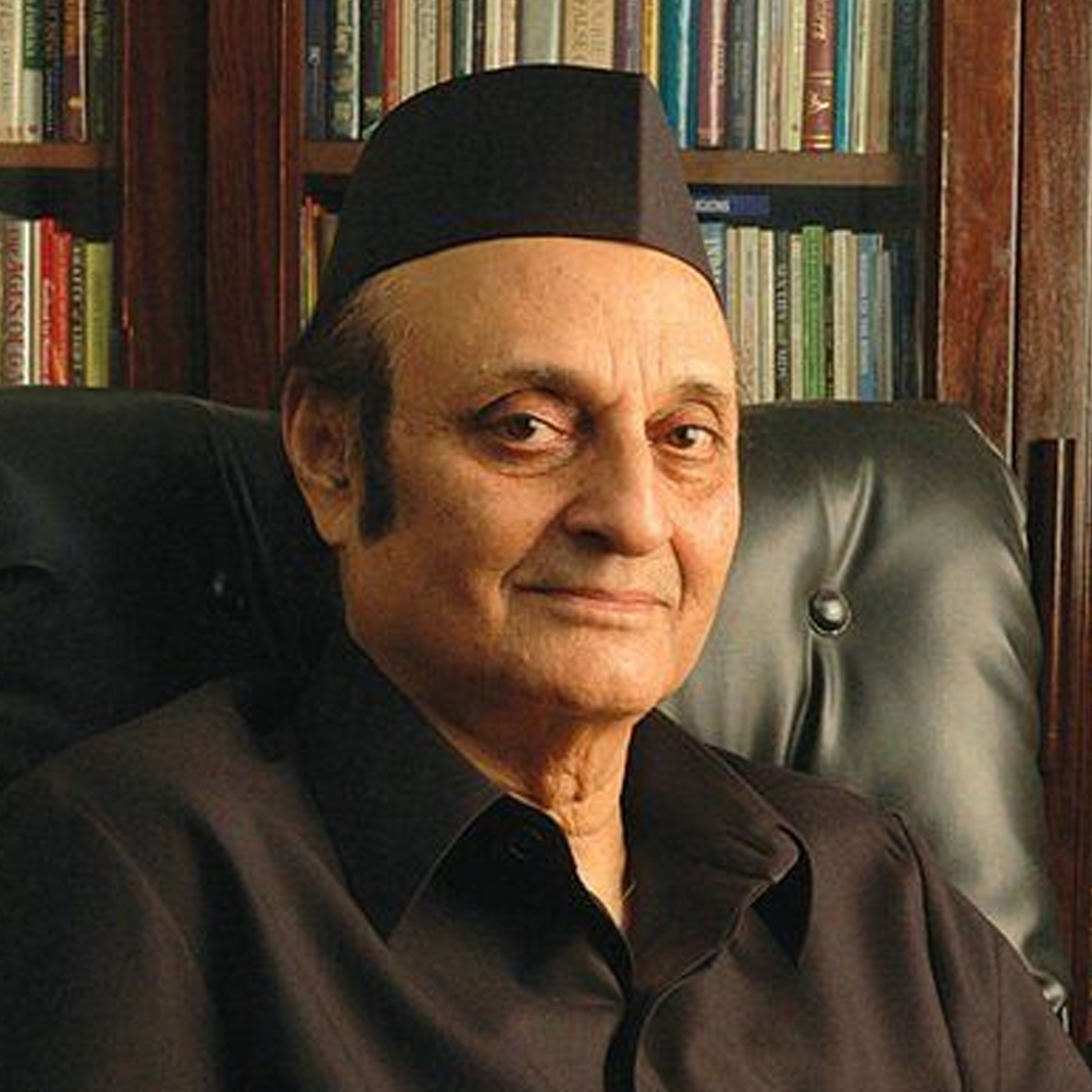 Dr. Karan Singh